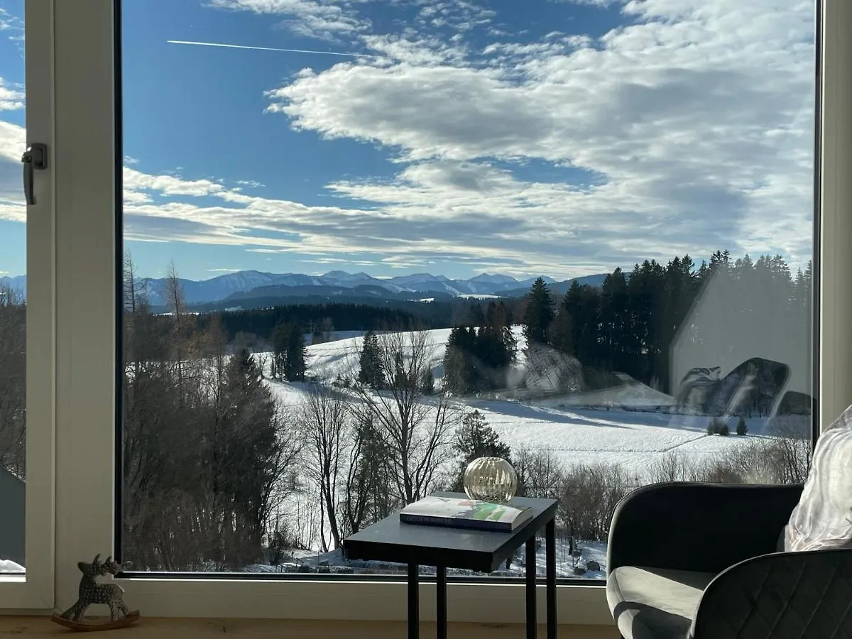 Traumhafter Bergblick Im Allgaeuer Luftkurort Buchenberg  Tyskland